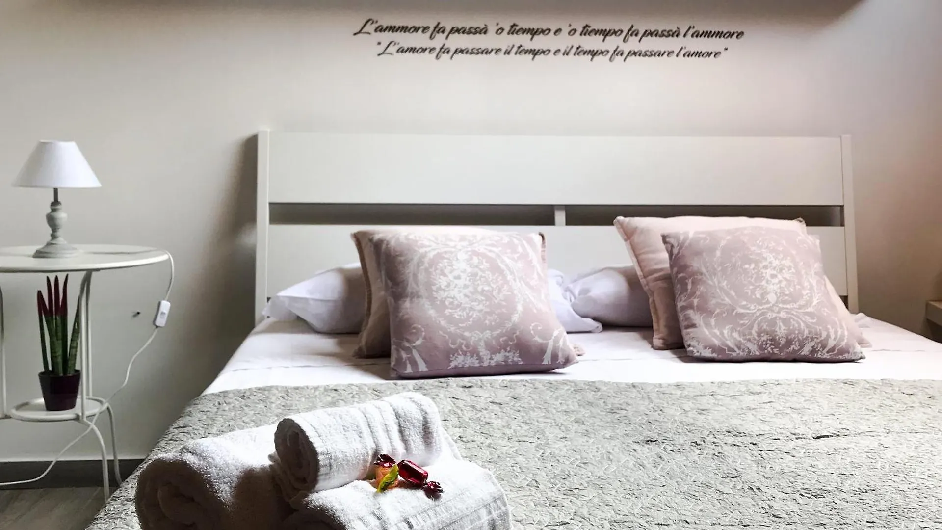 Na Bona Nuttata Bed & Breakfast Naples